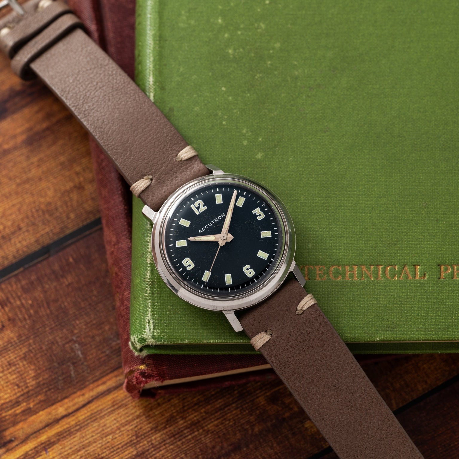 Bulova Accutron 214 'Explorer Dial'