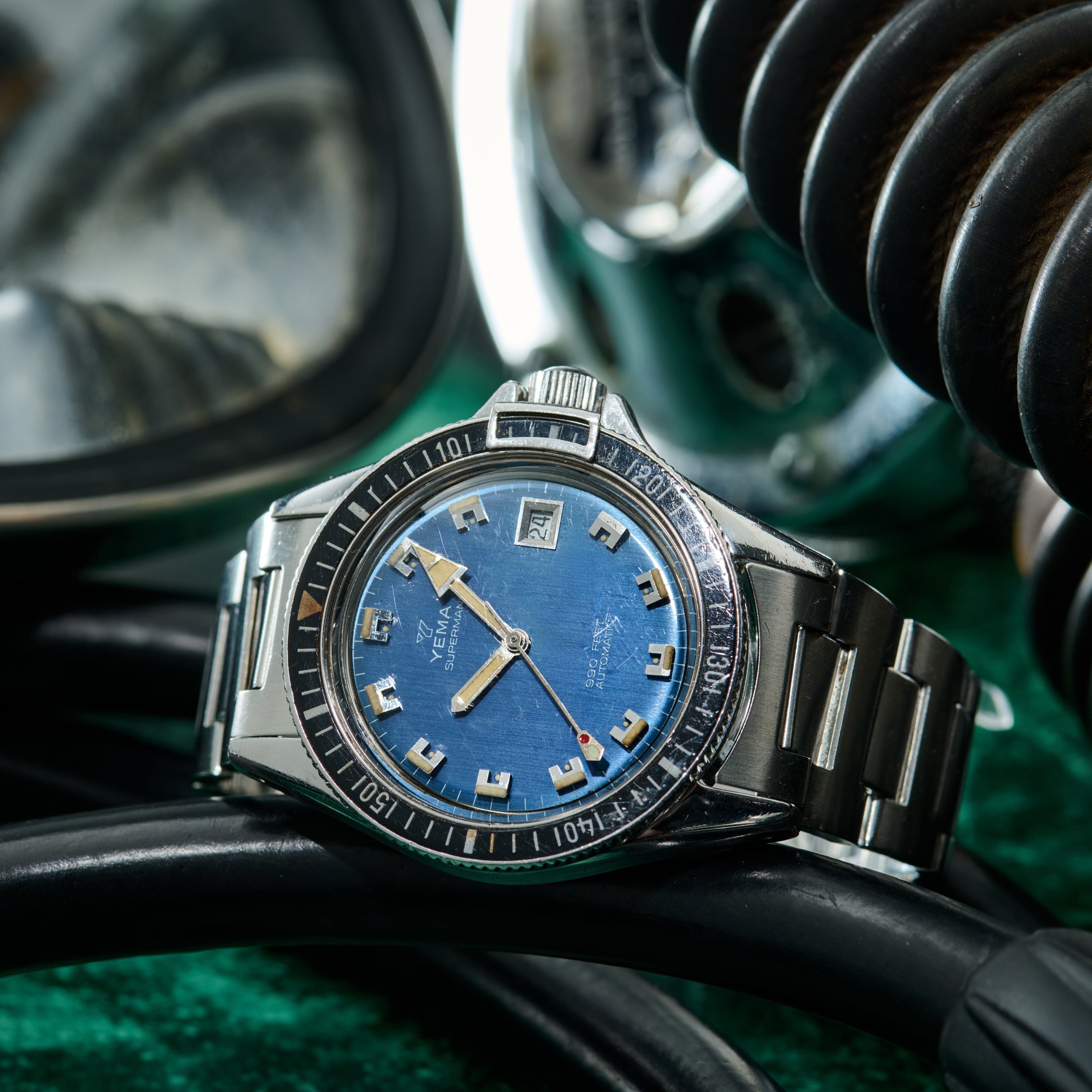 Yema Superman Diver