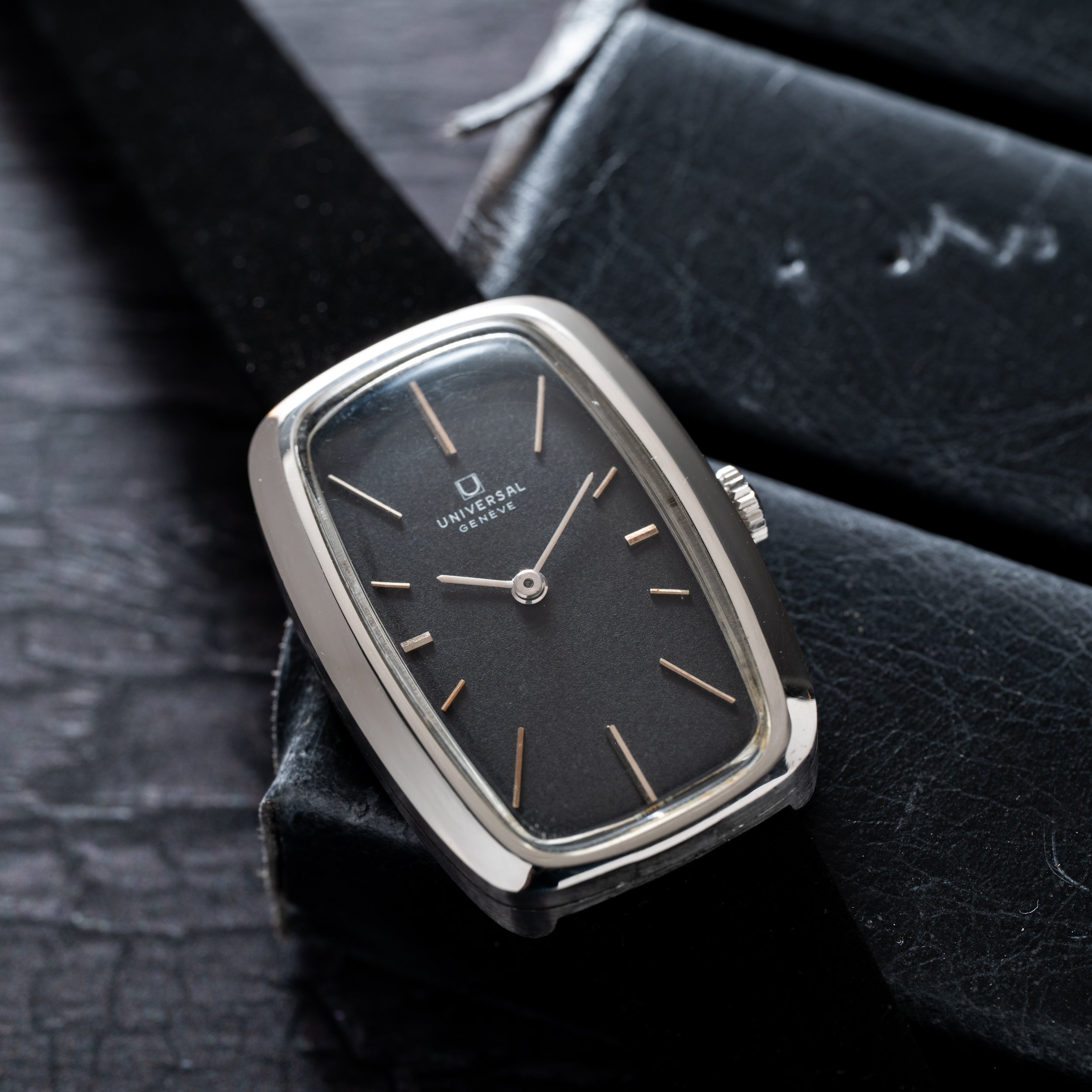 Universal Genève 'Bathtub' Dress Watch - Image 8