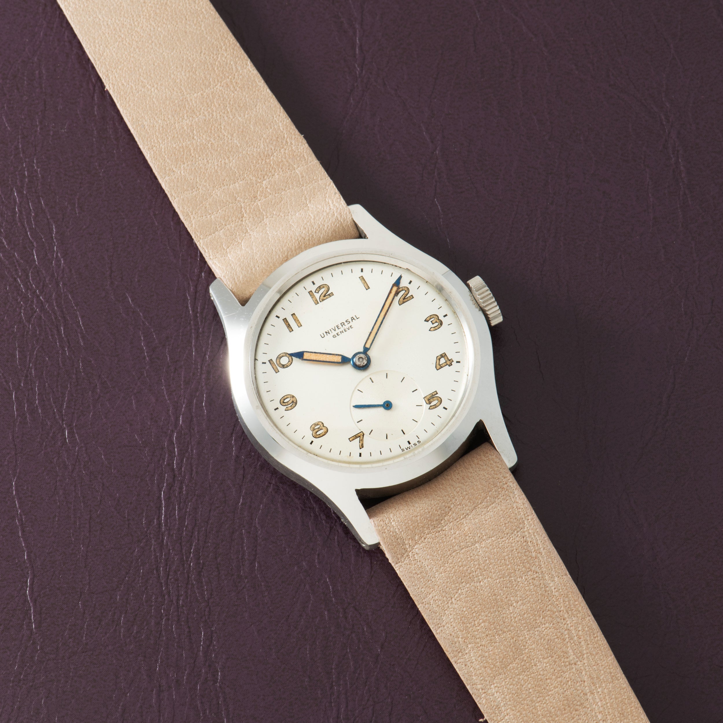 Universal Genève Sub Seconds Military