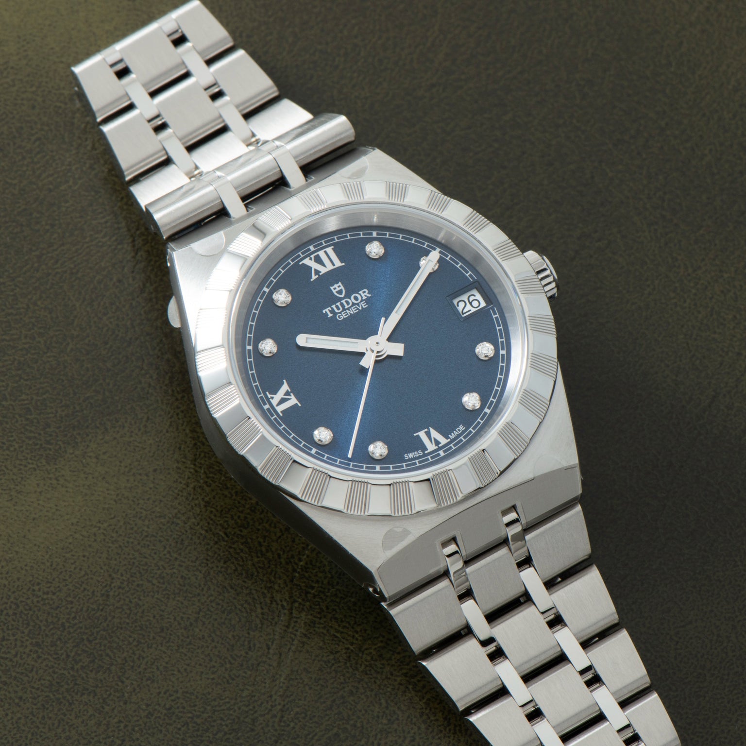 Royal | 34mm, Steel, Blue Dial