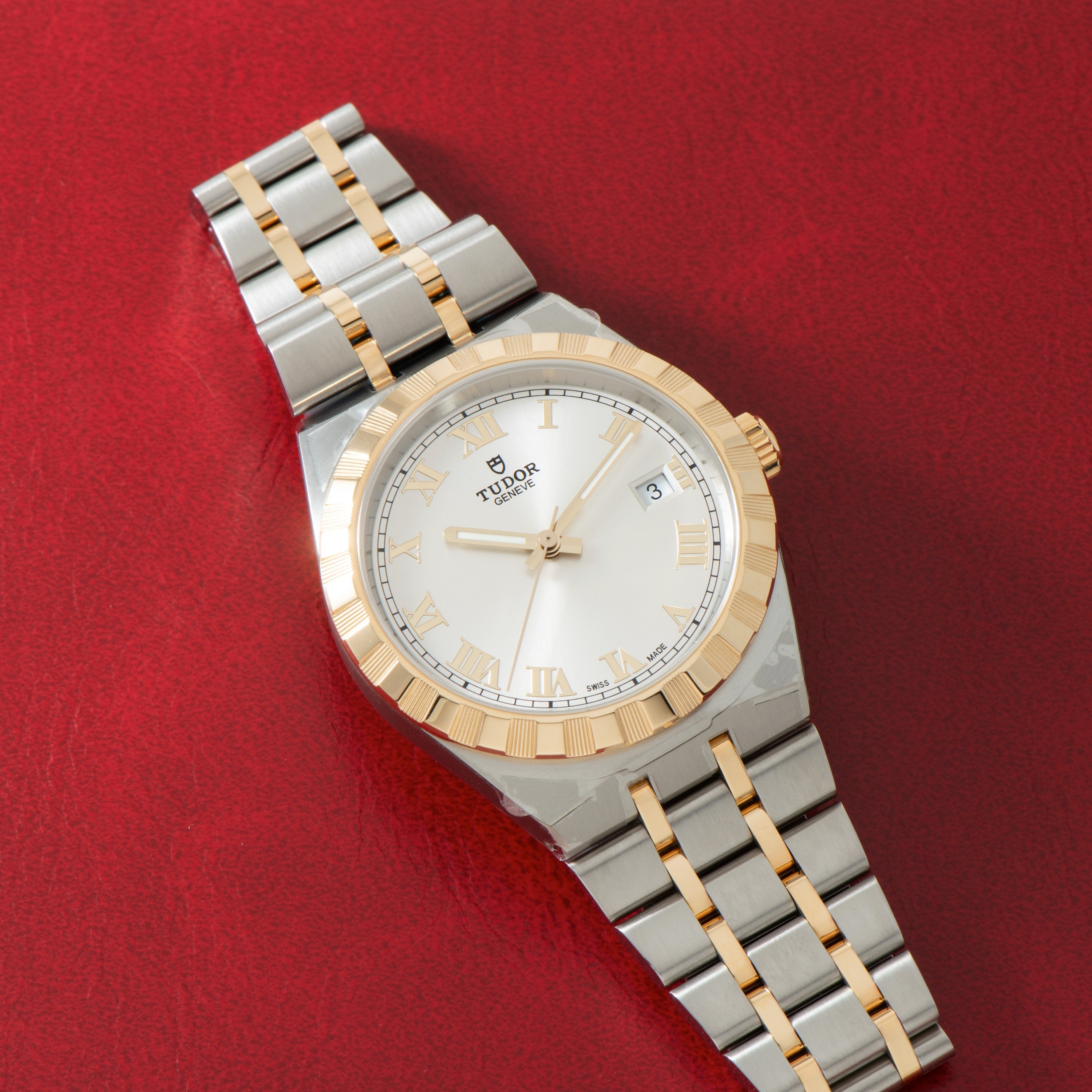 Royal | 38mm, Steel & Gold, Silver Dial