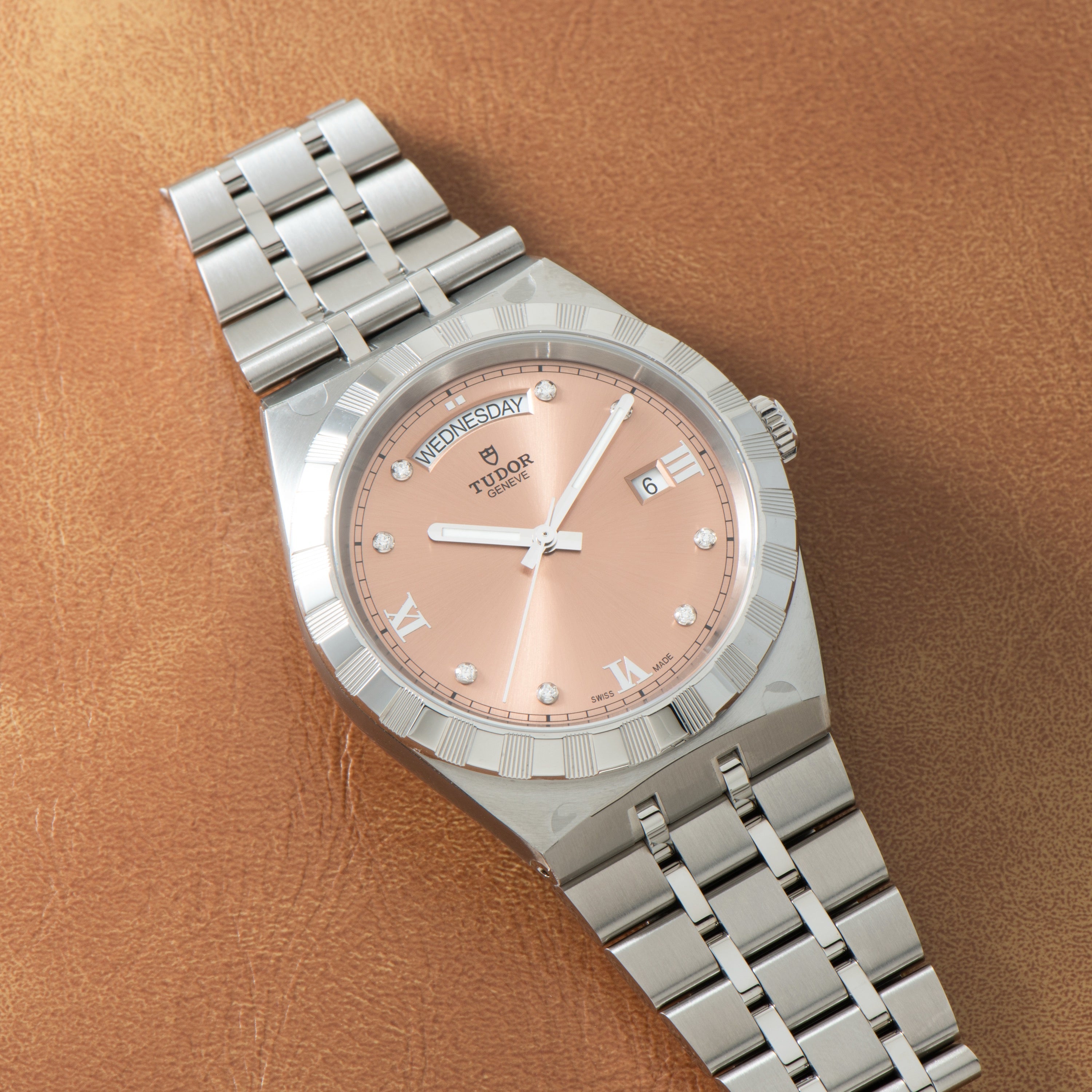 Royal | 41mm, Steel, Pink Dial