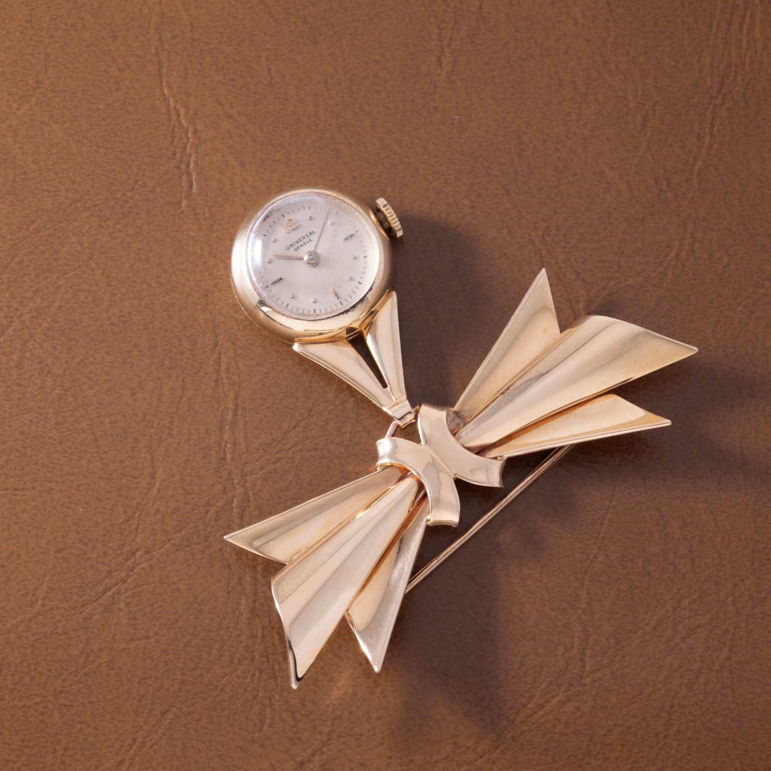 Universal Genève Brooch Watch