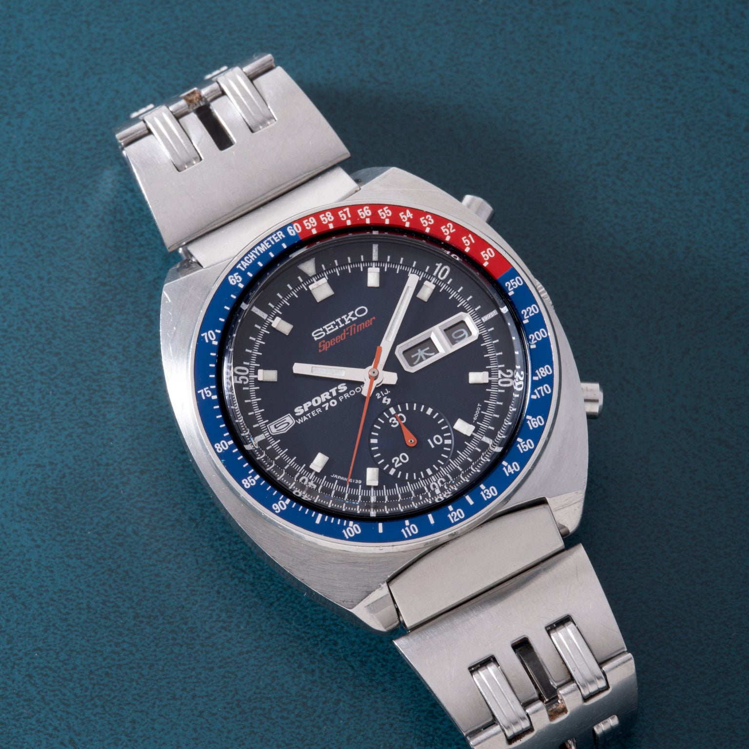 Seiko 'Pepsi' Speedtimer