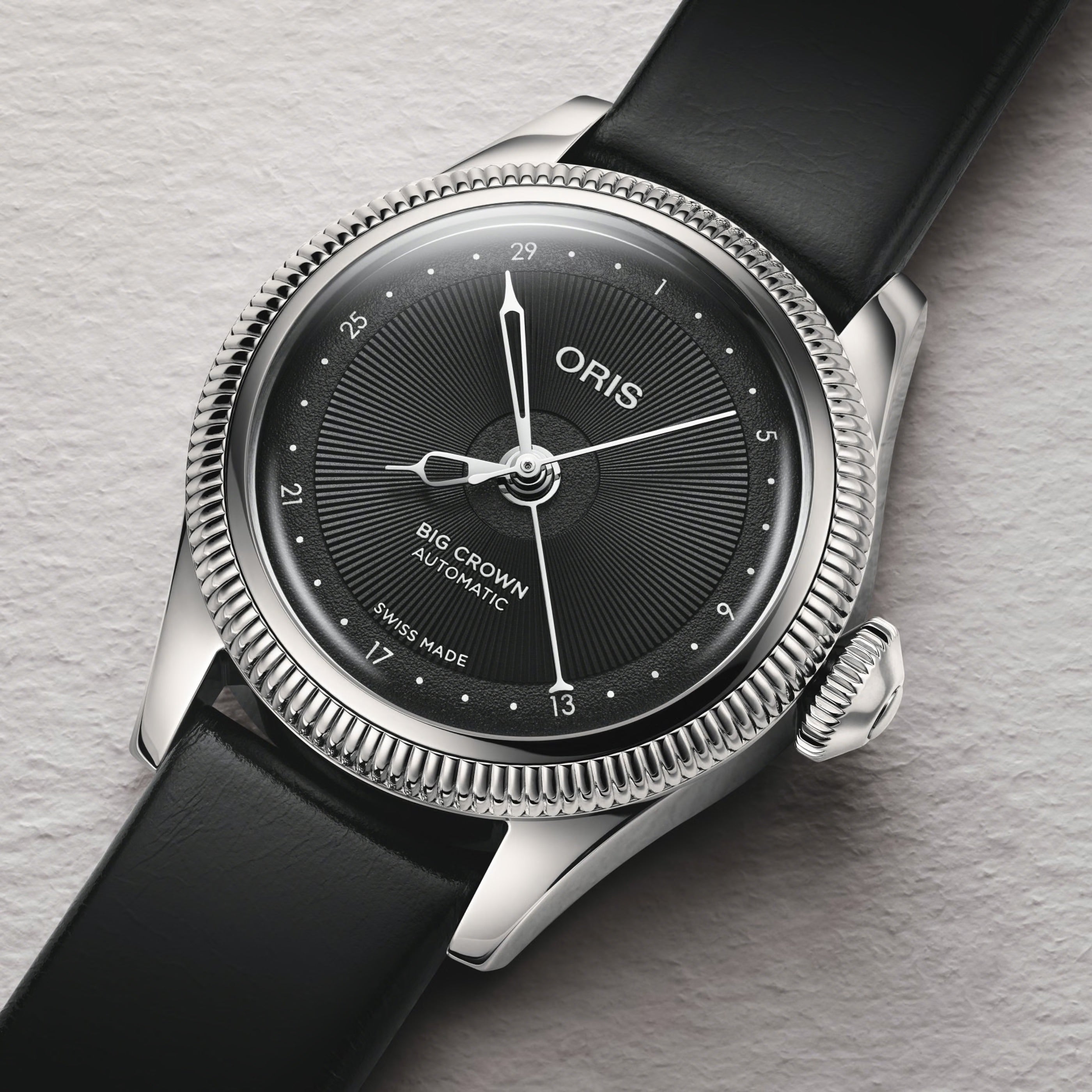 Big Crown Pointer Date | 29mm, Stainless Steel Case, Leather Strap