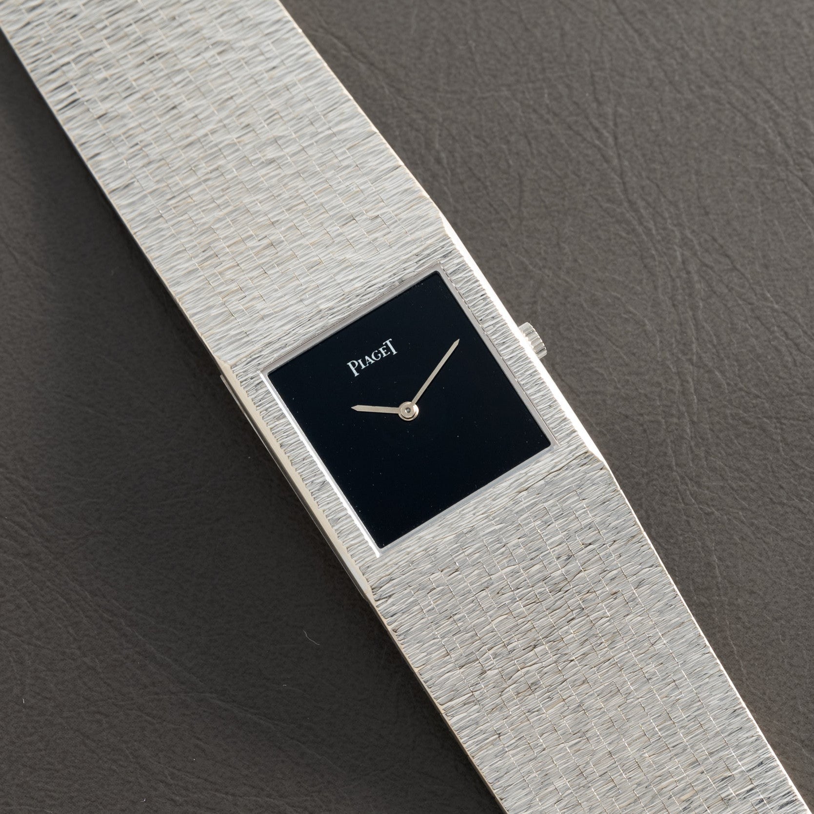 早割クーポン！ White Gold 'Onyx' Dress Watch 洋楽