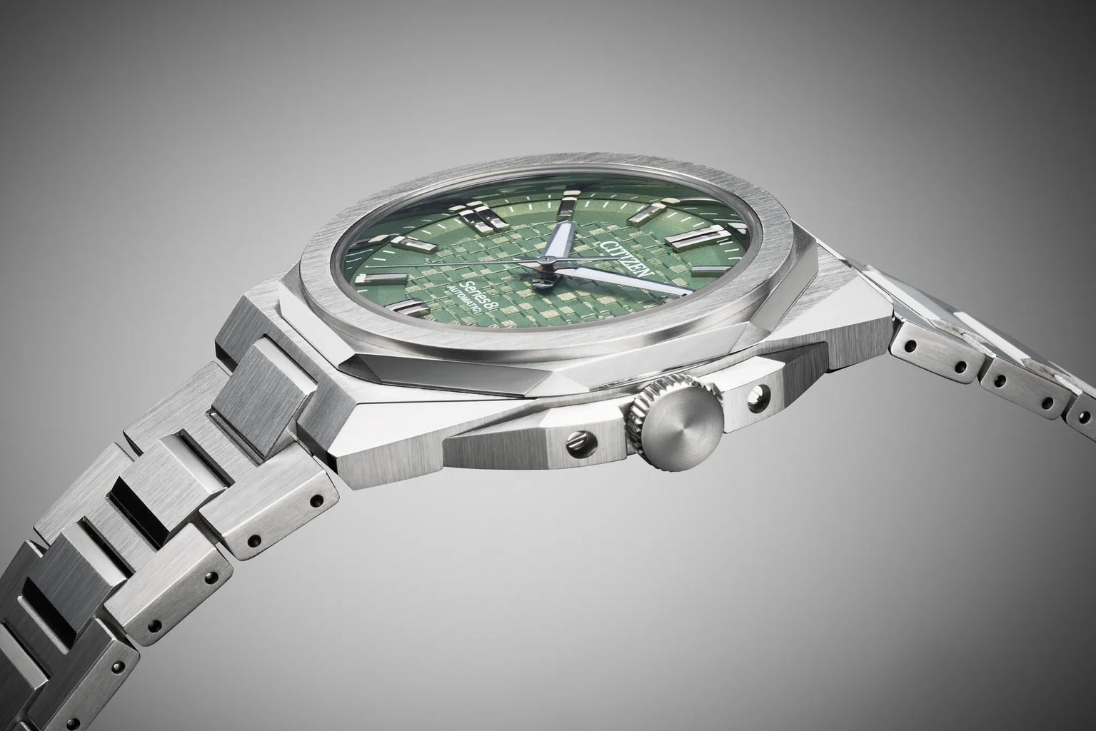 Series 8 Green | 39mm, Stainless Steel