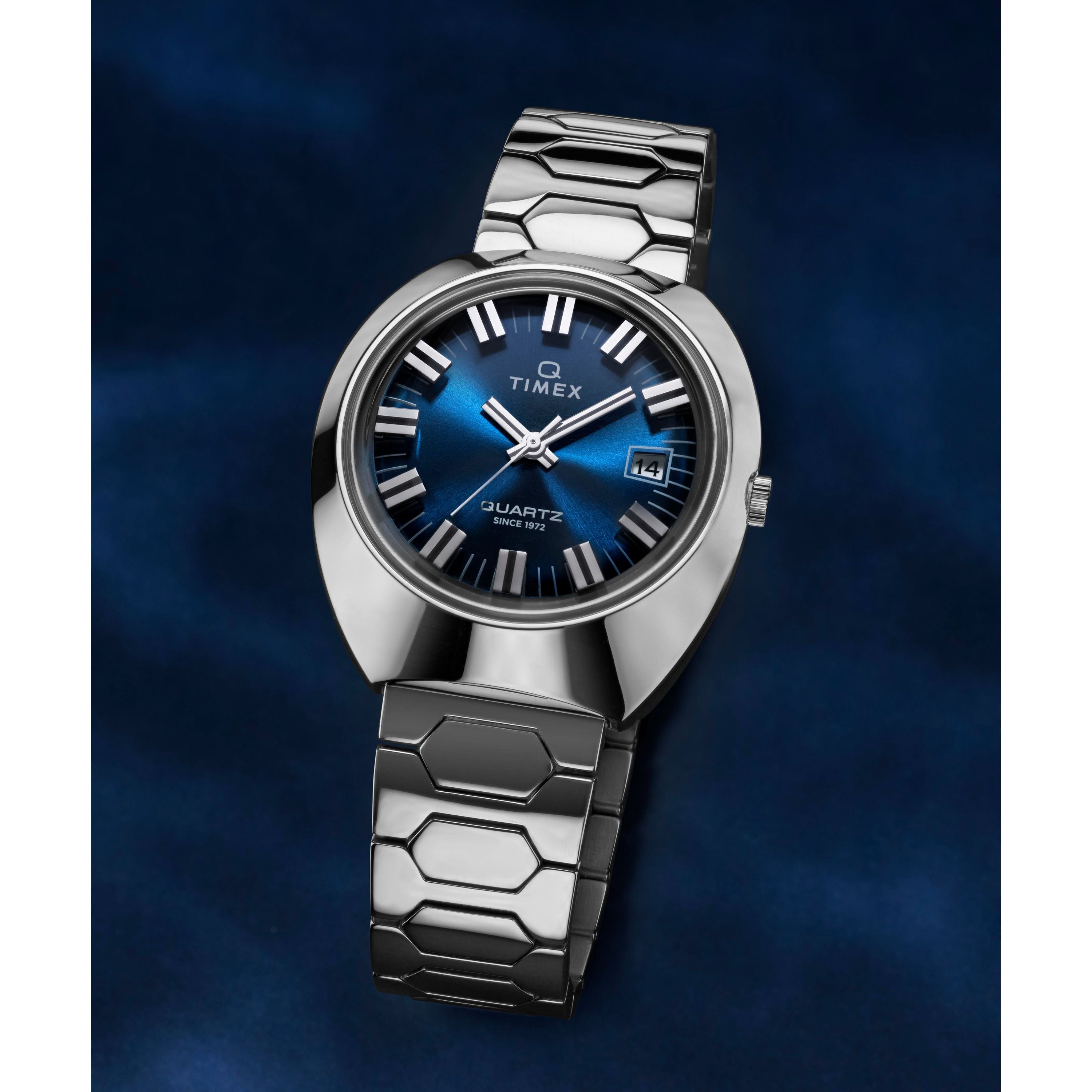 Timex Q 1972 Time Machine Reissue 39mm Steel Blue Dial