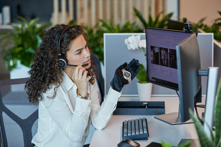 Client services assisting customers with virtual boutique