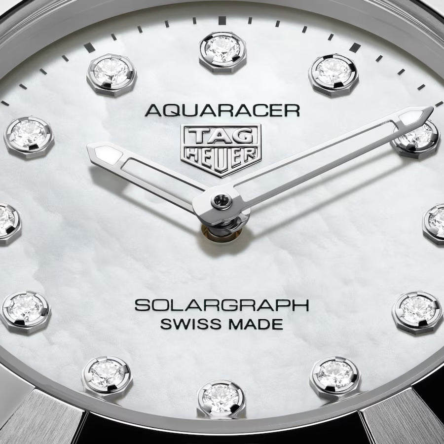 Aquaracer Professional 100 Solargraph | 28mm, Steel, Mother-of-pearl Dial, Womens Watch