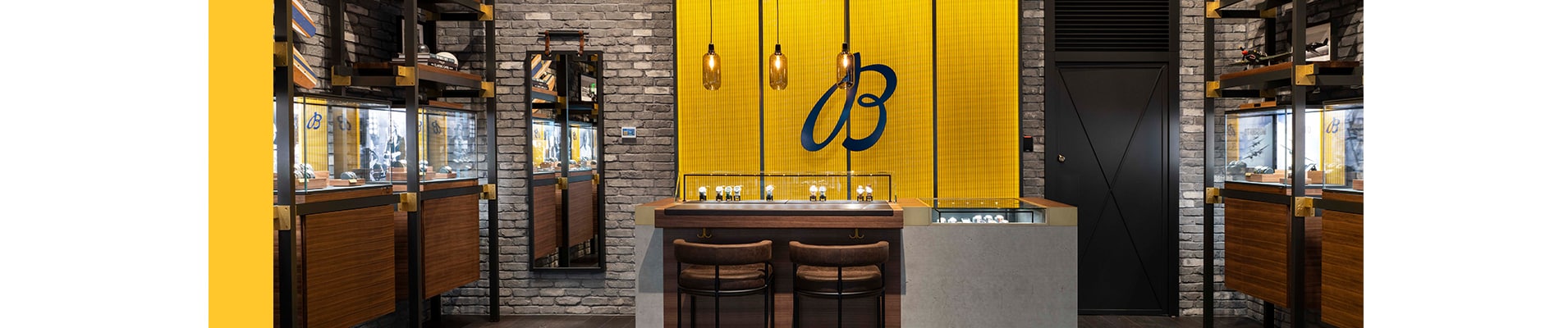 Breitling_Monobrand_Mayors_D.jpg